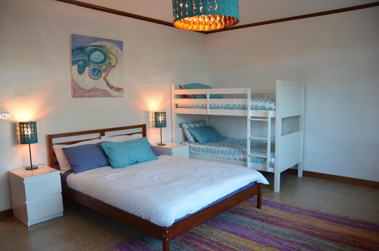Of Stone & Wood Guesthouse Muston Екстер'єр фото